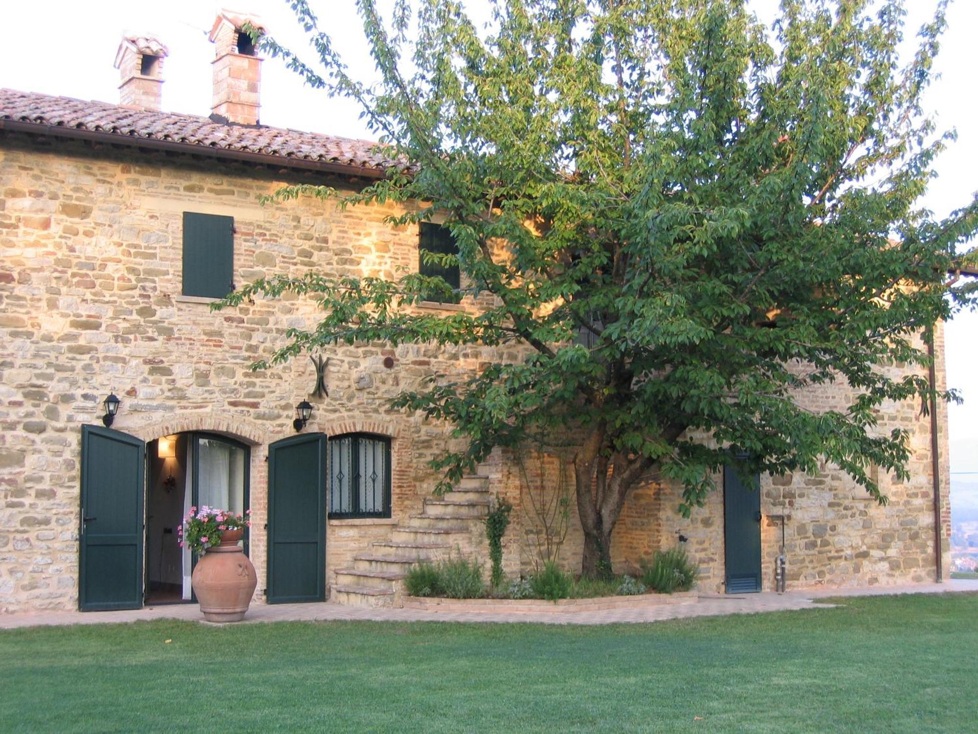 Azienda Agraria Montelujano Gubbio Exterior photo